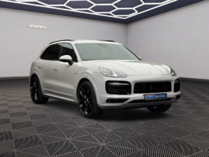2021 Porsche Cayenne 3.0 E-Hybrid Sport