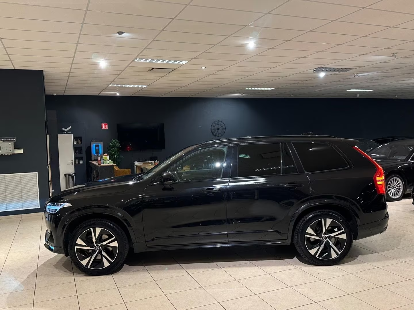 2020 Volvo XC90 2.0 B5 AWD R-Design - Image 7