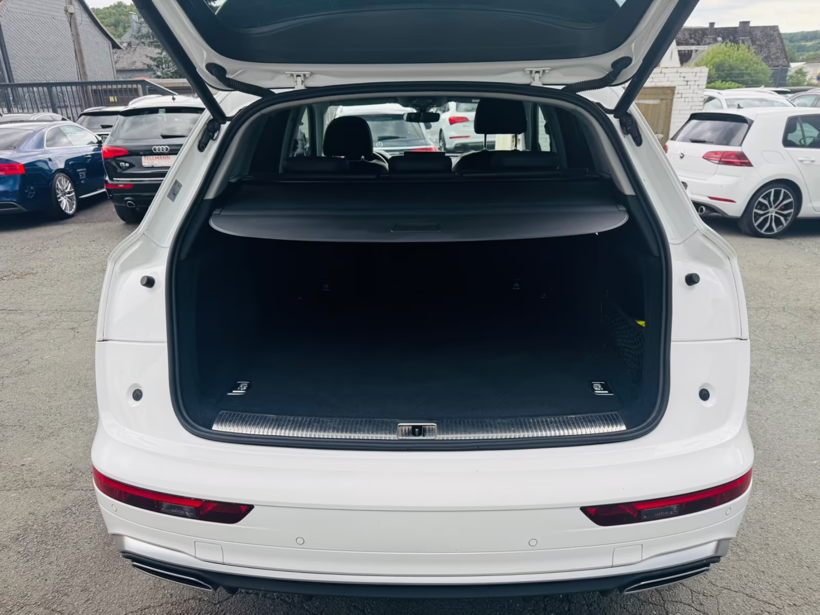 2021 Audi Q5 55 TFSI e quattro S line - Image 9