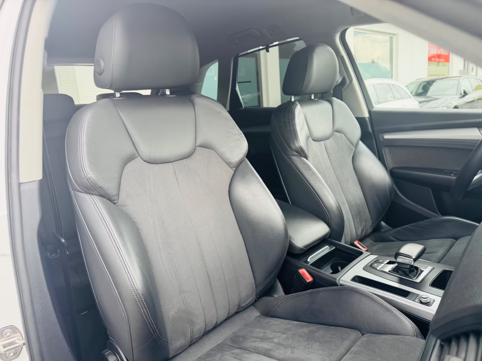 2021 Audi Q5 55 TFSI e quattro S line - Image 16